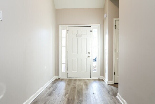 Foto del edificio - 5130 Villas Terrace