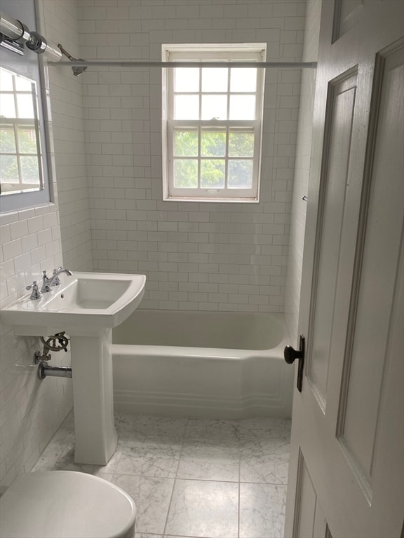 Building Photo - 44 Browne St