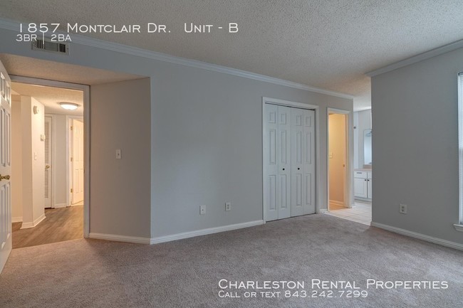 Building Photo - 1857 Montclair Dr