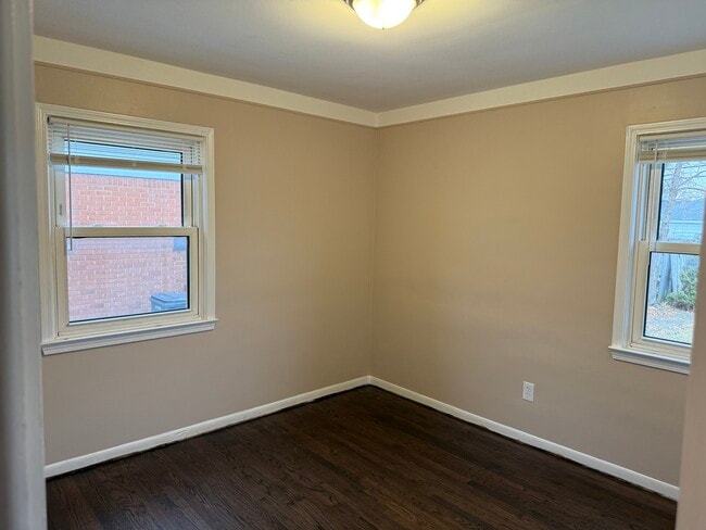 Building Photo - 21531 Arrowhead St