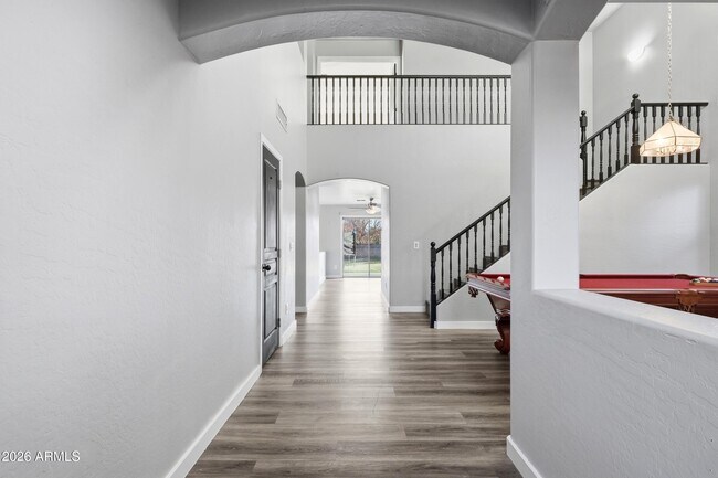 Foto del edificio - 1537 E Bowman Dr