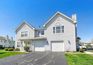 Building Photo - 2544 Dickens Dr