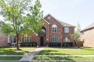 Building Photo - 3223 Persimmon Ln