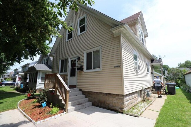 Foto del edificio - 2505 N 12th St