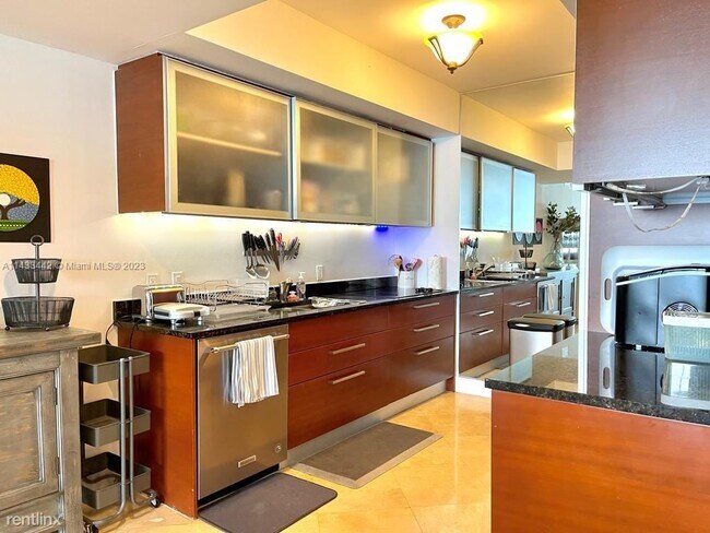 Foto del edificio - 3 br, 3 bath Condo - 1800 S Ocean Dr Apt 2103