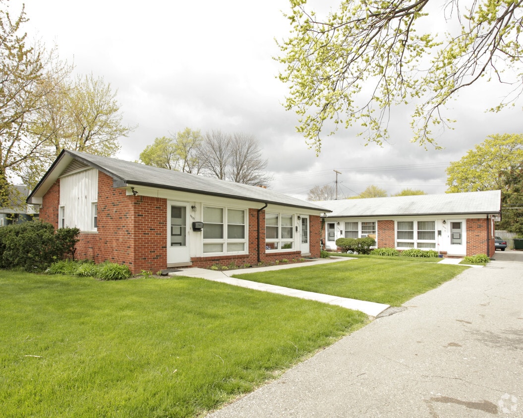 44234431 S Crooks Rd, Royal Oak, MI 48073 Apartments in Royal Oak