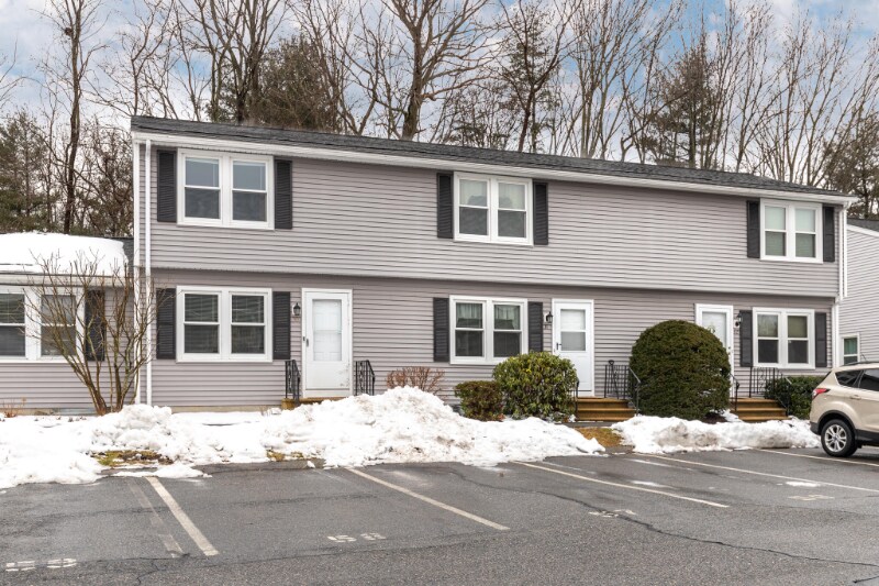 Primary Photo - 270 Sunderland Rd