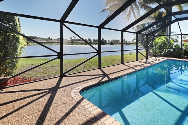 Building Photo - 11310 Lake Tree Ct