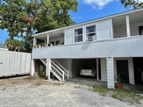 Building Photo - 138 King St