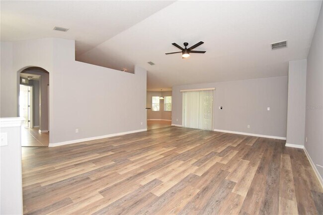 Foto del edificio - 6 Kathleen Trail