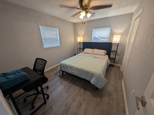 Foto del edificio - 511 Goliad St