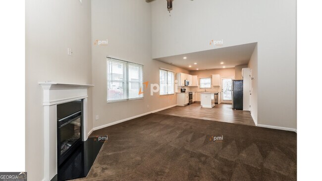 Foto del edificio - 3658 Madison St