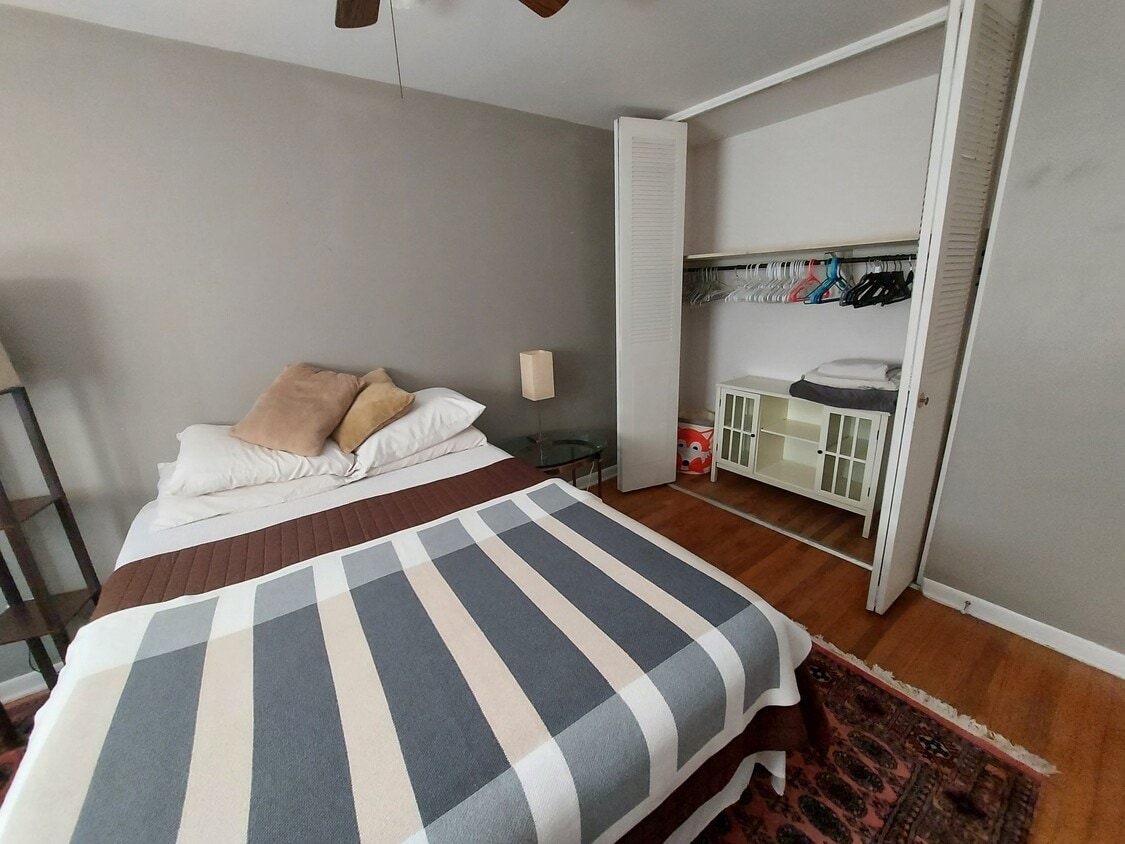 Photo - 2420 Sunset Rd (Charlottesville, VA)