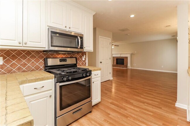 Foto del edificio - 1387 Bramlett Forest Ct SE