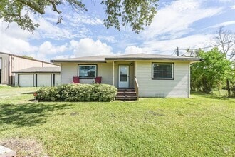 Building Photo - 8107 Tye Ln