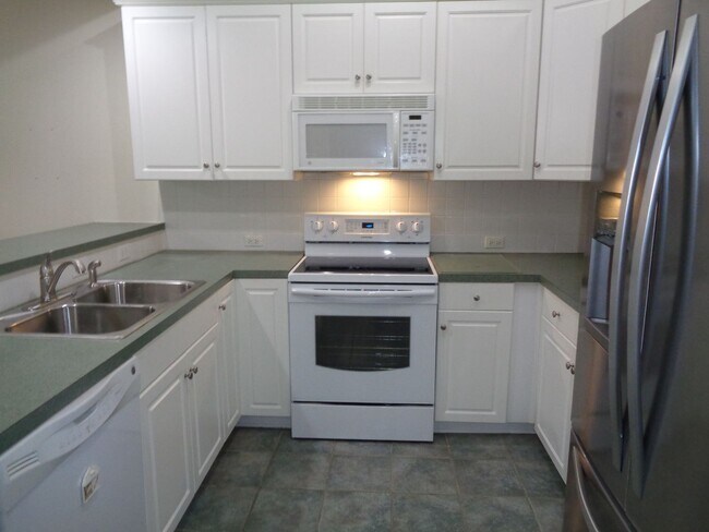 Foto del edificio - Clemmons-Lovely Patio Home with Sunroom