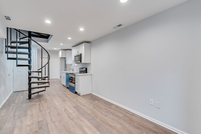 Foto del edificio - Brand New Luxury Temple Apartments