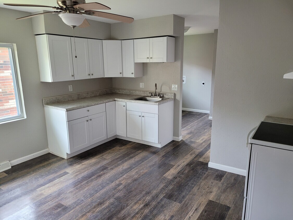 Foto principal - 3222 Kilarney Dr