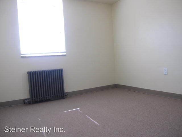 Building Photo - 1025 Findley Dr