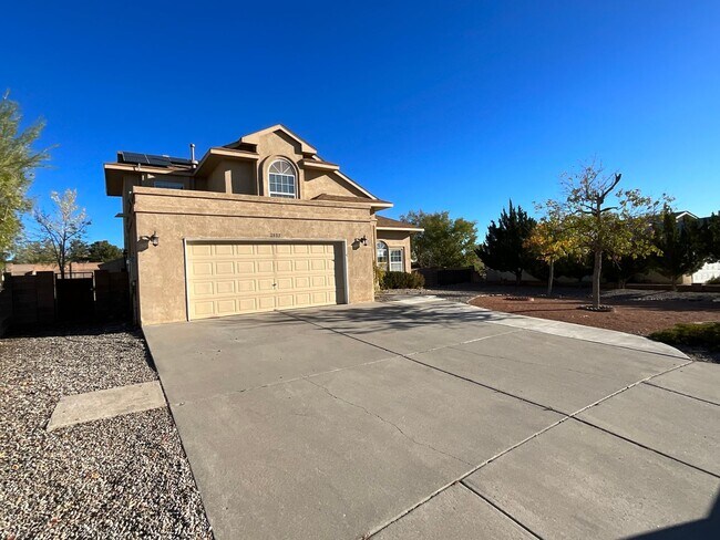 Building Photo - 4 Bedroom Home Available Near HWY 528 & Id...