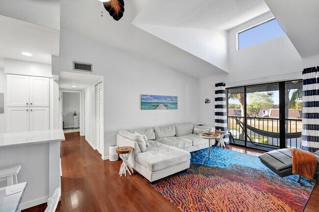 Foto del edificio - 1008 Green Pine Blvd