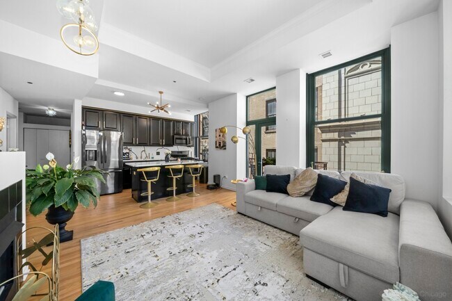 Foto del edificio - 208 W Washington St