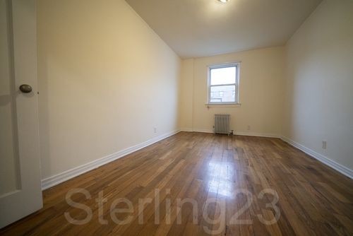 Building Photo - 20-21-21 23rd St