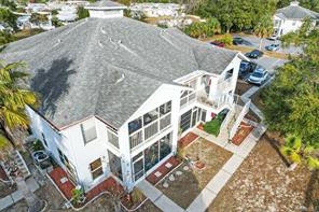 Foto del edificio - 2nd floor Crystal Landings Condo with Pool...