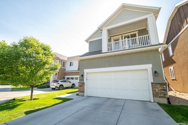 Building Photo - 11212 S Crescent Elm Cv