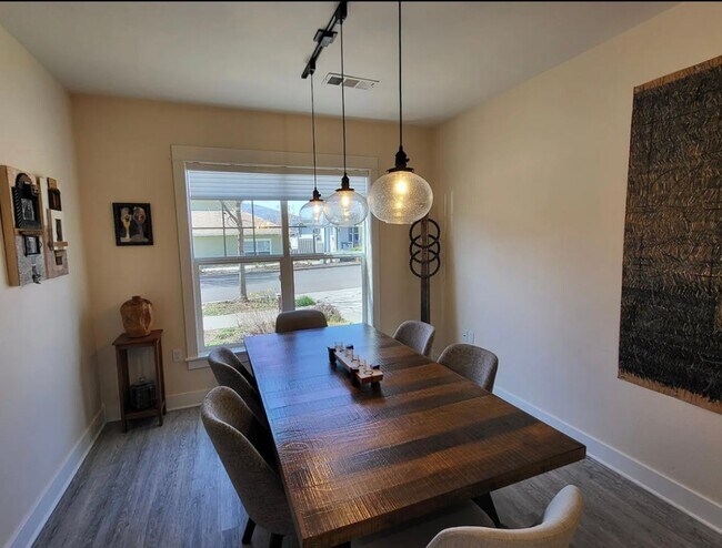 Foto del edificio - Mountain Meadows 55+ Community