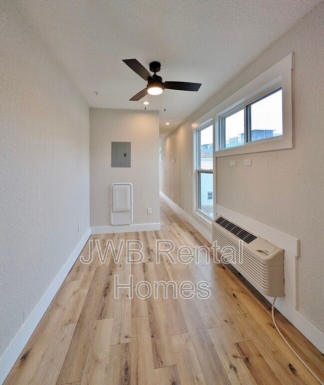 Foto del edificio - 412 E Ashley St