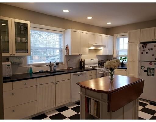 Foto del edificio - 1583 Washington St