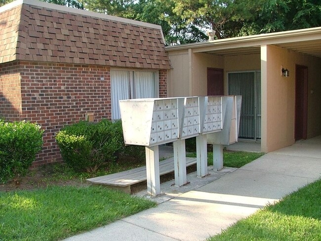 Photo - 108 Ephesus Church Road #212 House