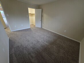 Interior Photo - Summit Crest