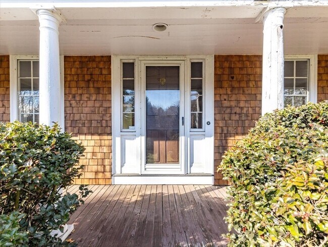 Foto del edificio - 141 Highland St