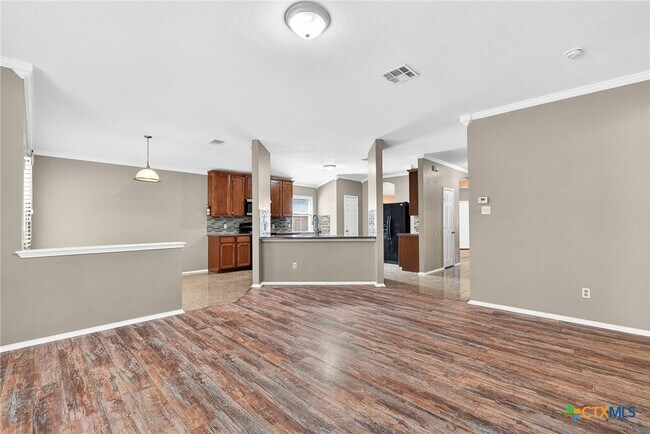 Building Photo - 6300 Taree Loop