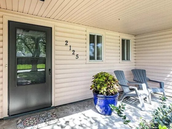 Foto del edificio - 2125 Shady Ln