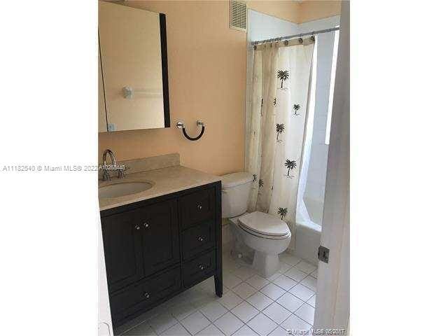 Building Photo - 8918 W Flagler St  1 Miami Fl 33174