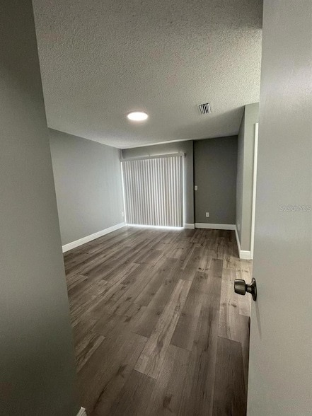 Foto del edificio - 5417 Serene Ln