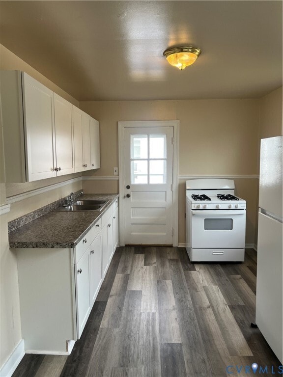 Building Photo - 1502 Central Ave