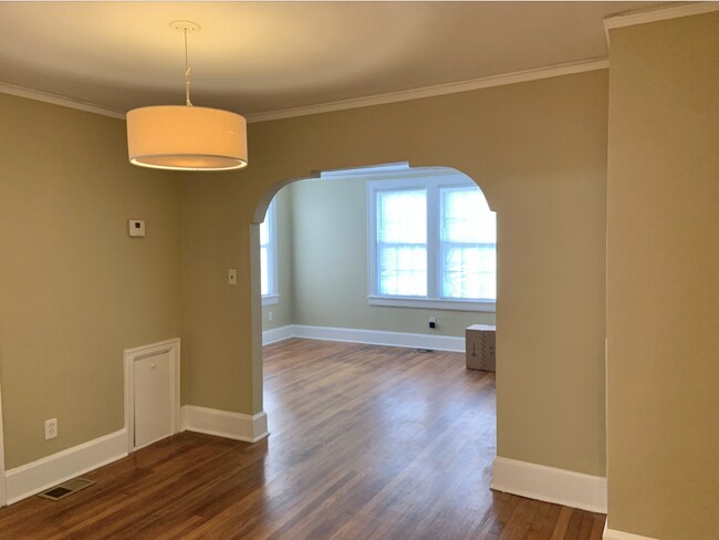 Foto del edificio - 910 E 35th St