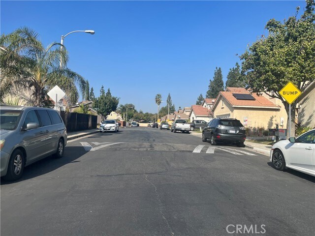 Foto del edificio - 951 Primrose Ln