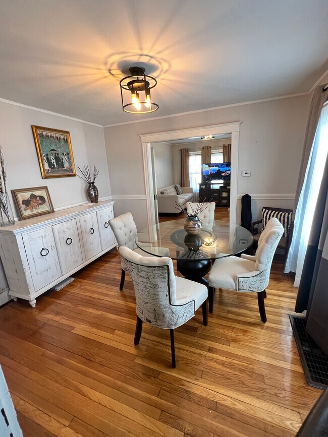 Foto del edificio - 58 Standard St