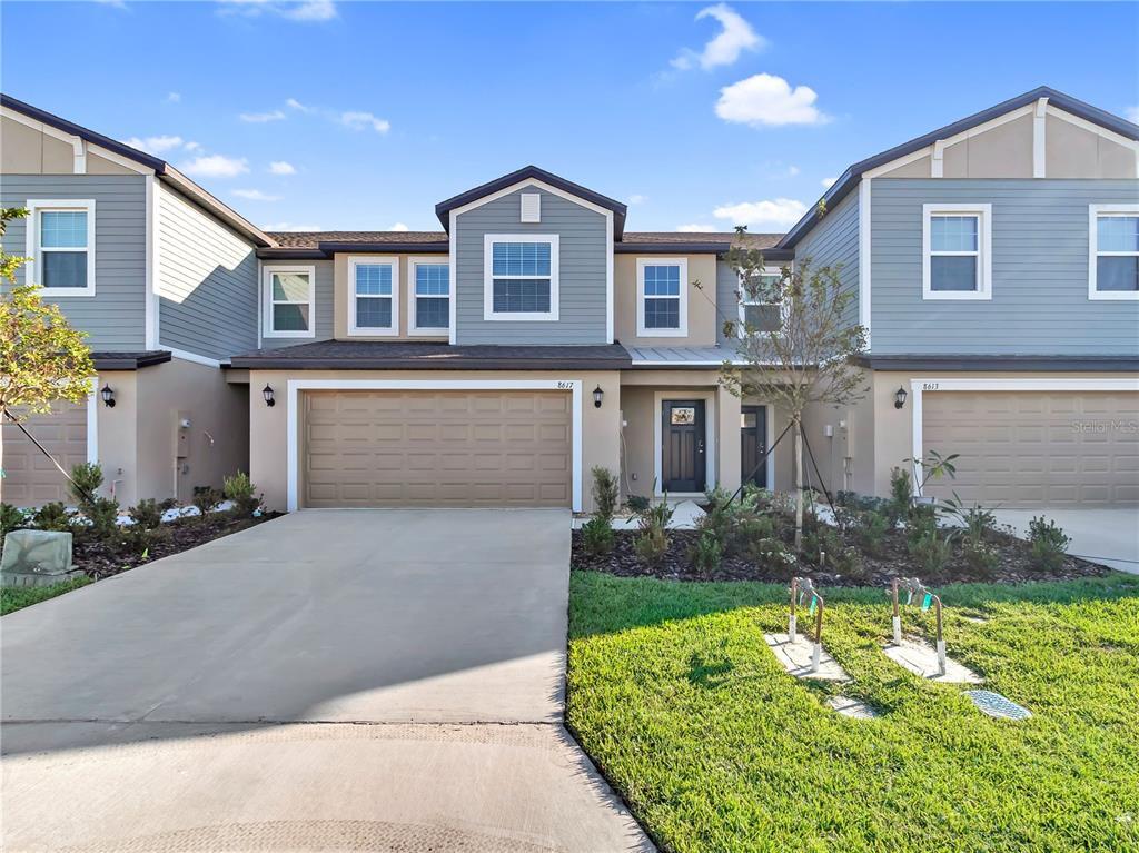 Foto principal - 8617 Salty Sands St