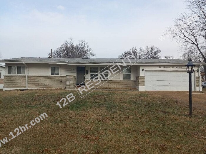 Primary Photo - 4-Bedroom Home with Basement