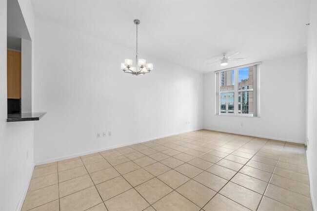Foto del edificio - 511 SE 5 Ave