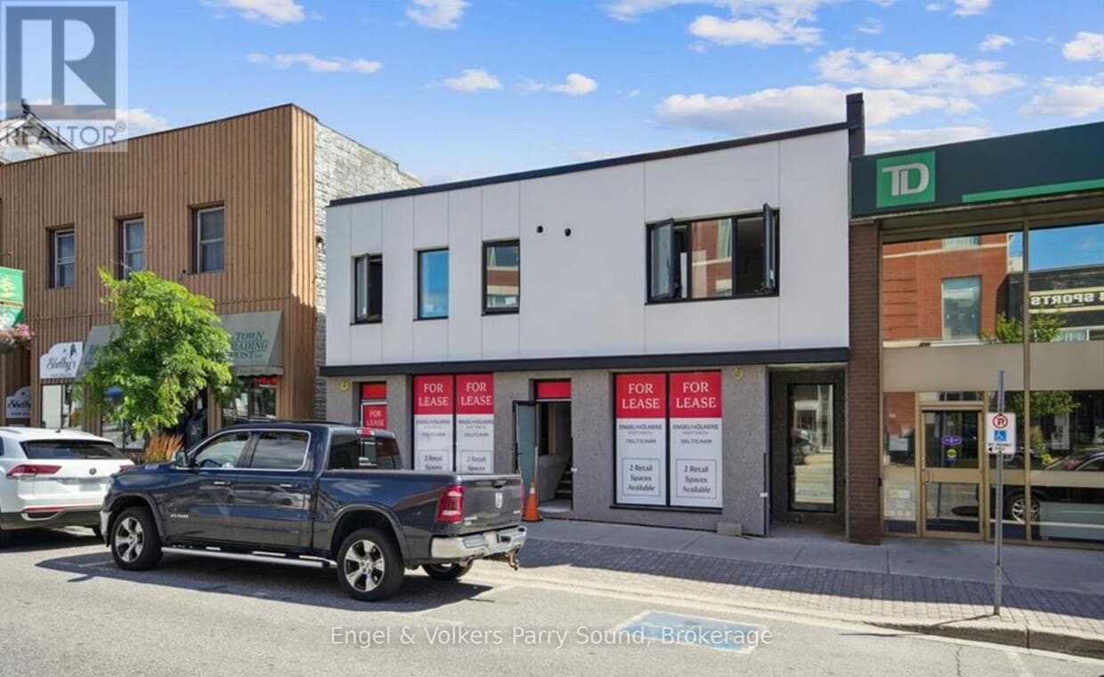 Building Photo - 57 James St