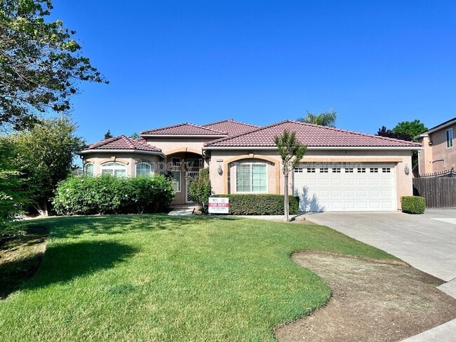 Building Photo - 5705 E Erin Ave