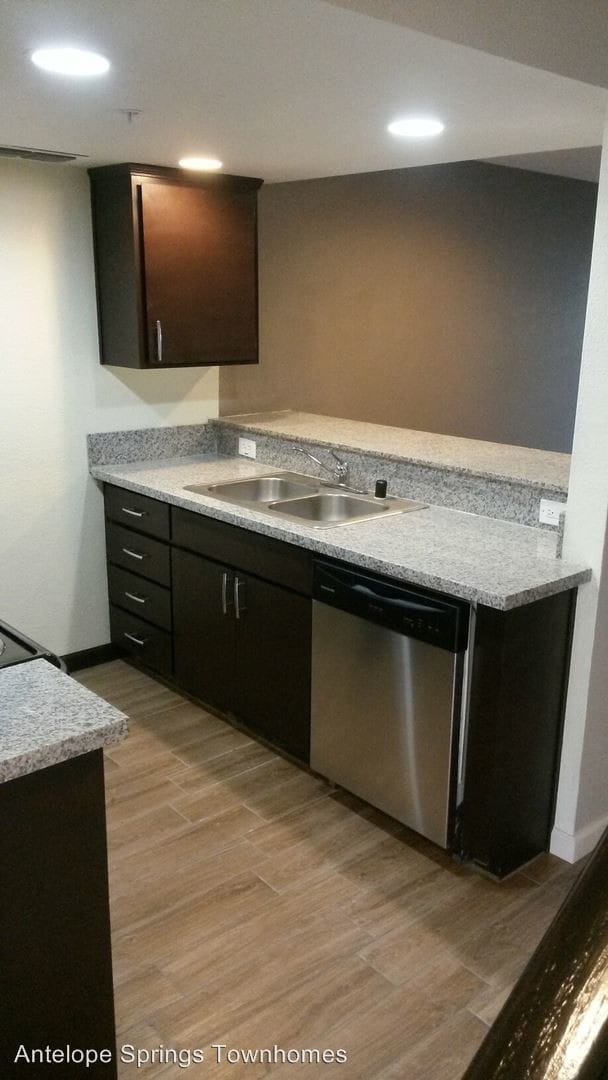 Building Photo - 3739 Black Eagle Dr