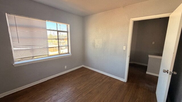 Building Photo - $875 All Bills Paid: 2-Bedroom Townhome